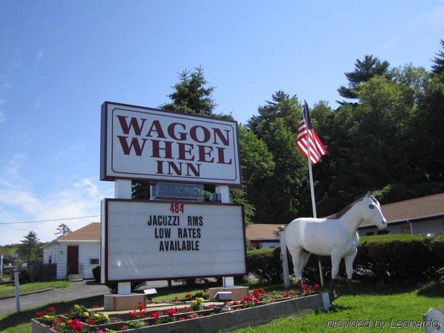 Wagon Wheel Inn Lenox Exteriör bild